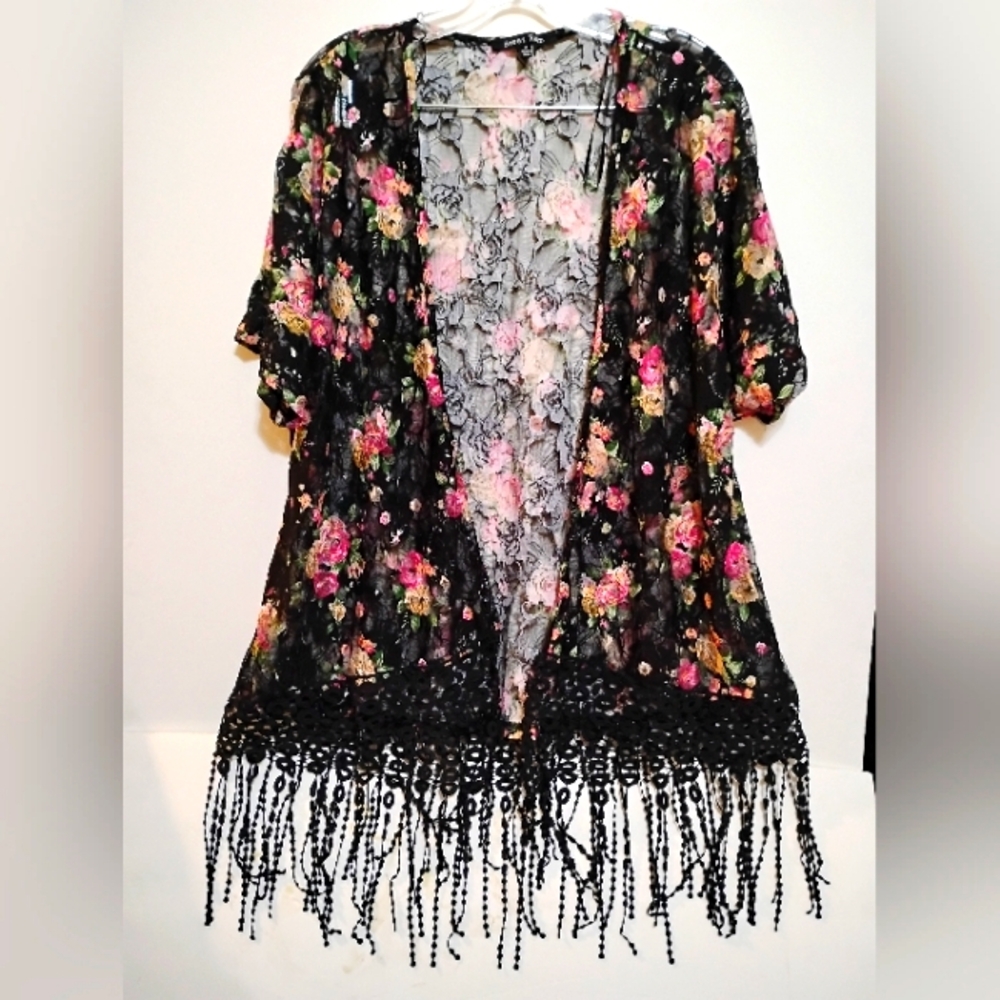 SWEET RAIN Pink Green Floral on Black Lace Fringe Kimono Wrap Cardigan M